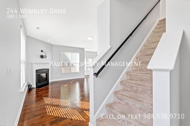 Building Photo - 244 Wembley Dr