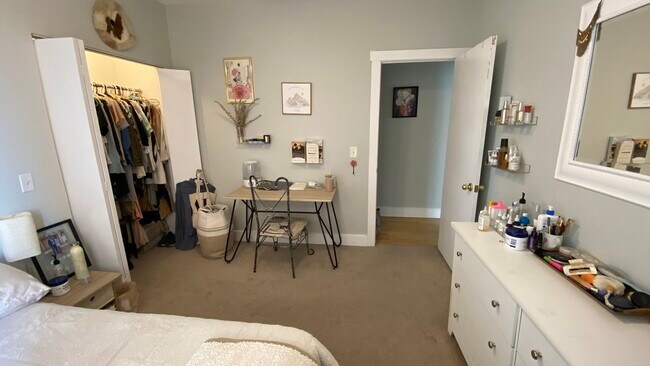 Bedroom 1 - 647 W Sheridan Rd