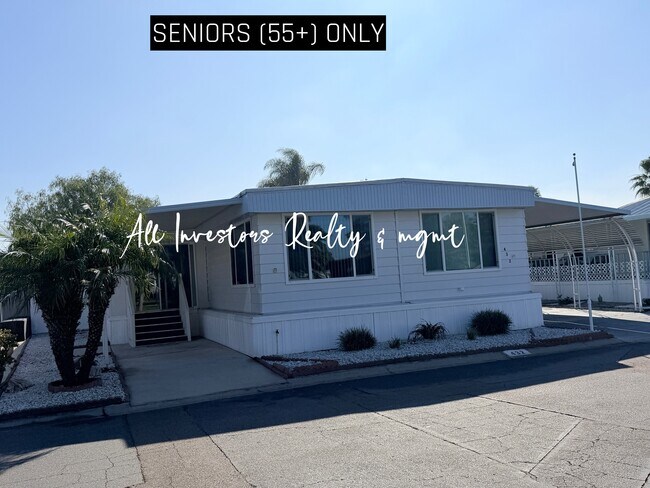 Foto del edificio - 200 N El Camino Real