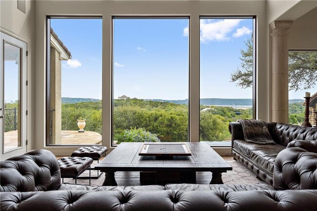 Building Photo - 4528 Lago Viento