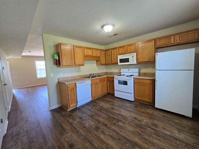 Foto del edificio - 253-1A EXECUTIVE AVE, CLARKSVILLE, TN 37042