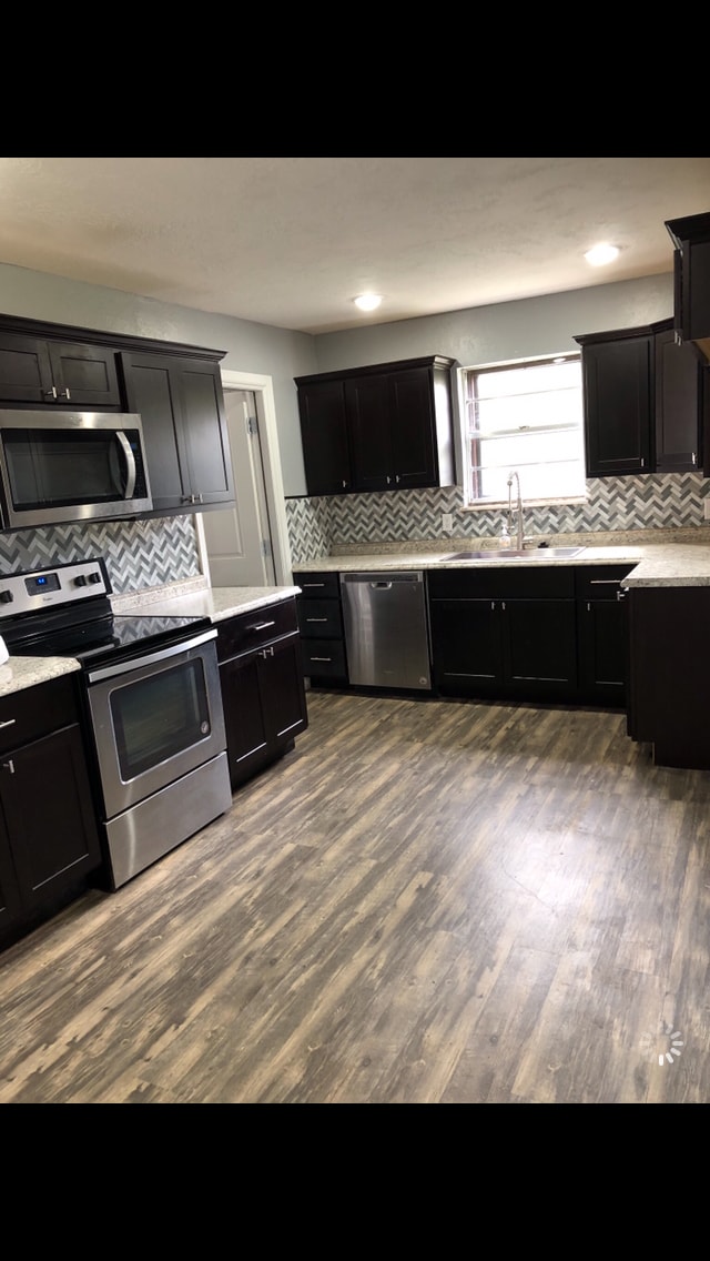 Photo - 11909 Mt View Blvd House