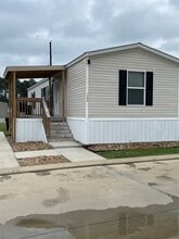 Building Photo - 20410 Telge Rd