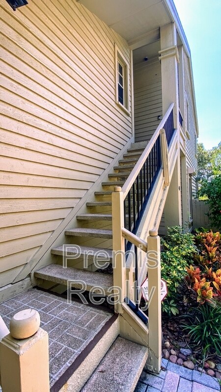 Building Photo - 47 Pelican Pl