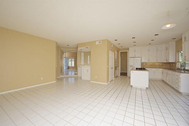 Foto del edificio - 4626 Tarantella Ln