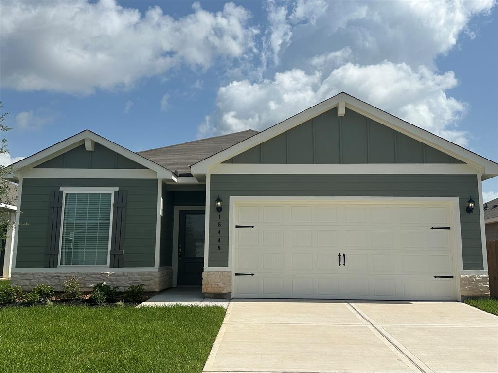Foto principal - 16449 Blossom Grv Dr