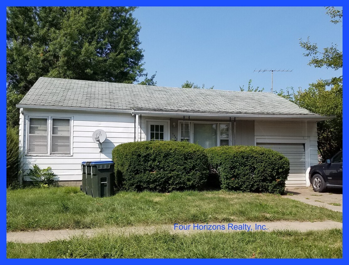 Primary Photo - 1009 E Randolph St