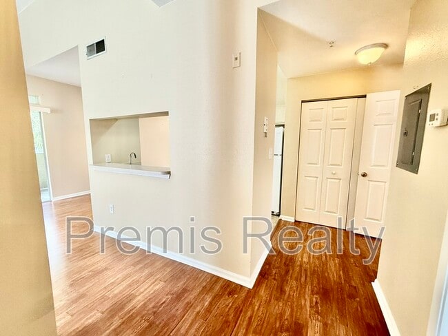 Foto del edificio - 1226 S Missouri Ave