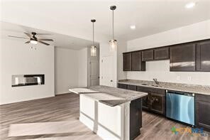 Foto del edificio - 3404 Abraham Dr