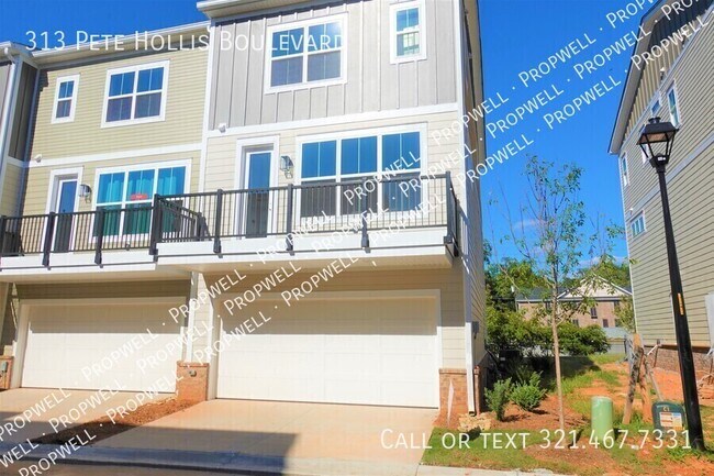 Foto del edificio - 313 Pete Hollis Blvd