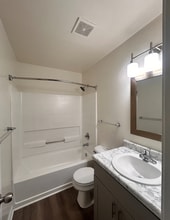 Building Photo - 1251 Fords Pointe Cir