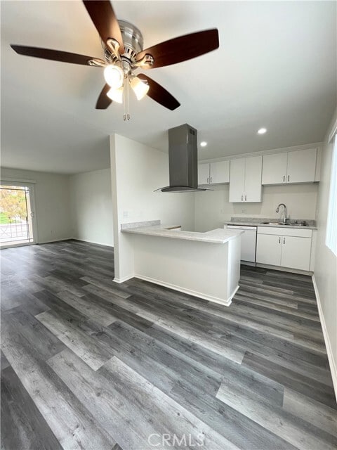 Building Photo - 21712 Brookhurst St