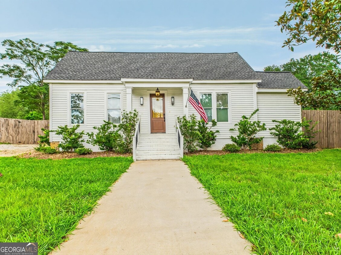 Primary Photo - 4970 Macon Hwy