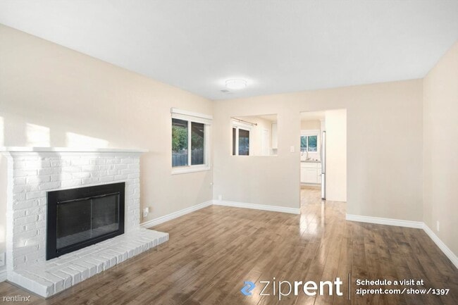 Building Photo - 3 br, 1 bath House - 1054 Santa Rita Rd, P...