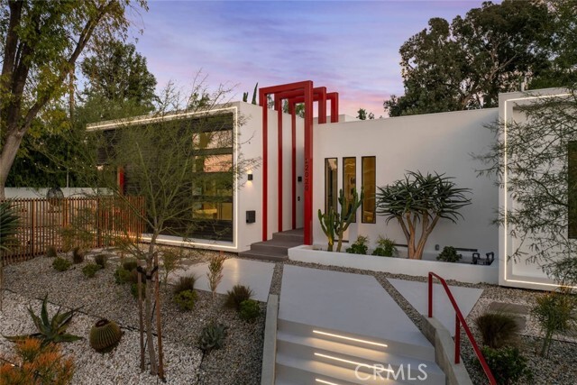 Foto del edificio - 22020 Alizondo Dr