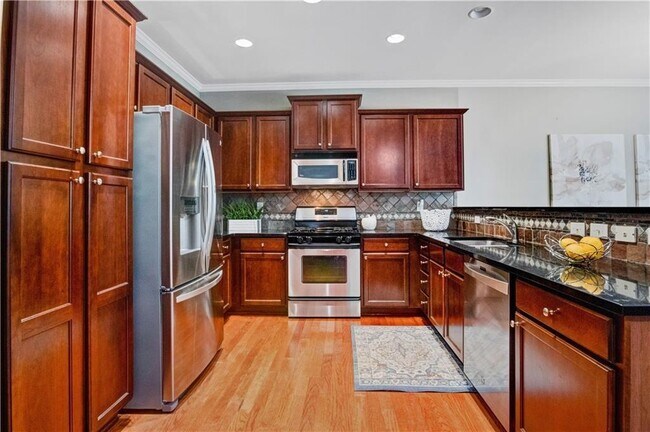 Building Photo - 300 Snowgoose Ct