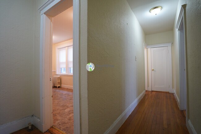 Foto del edificio - 51 Linden St