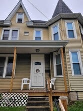 Building Photo - 2635 Lititz Pike