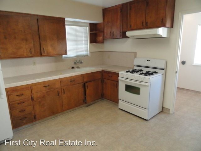 Foto del edificio - 728-728 1/2 Taylor St