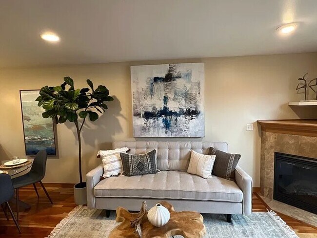 Foto del edificio - 9237 17th Ave SW