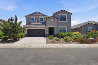 Building Photo - 2761 W Seaver Ave