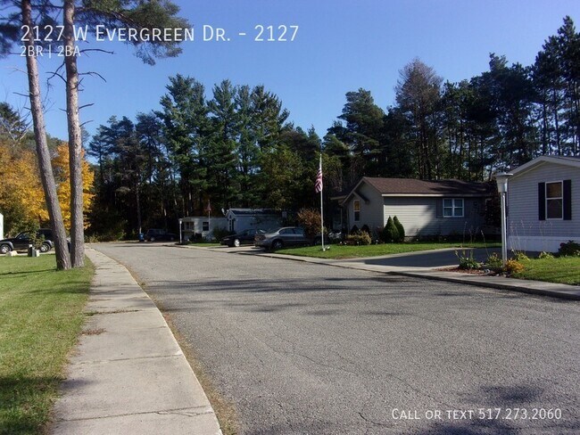 Building Photo - 2 Bedroom / 2 Bath  Brand New Mobile home ...