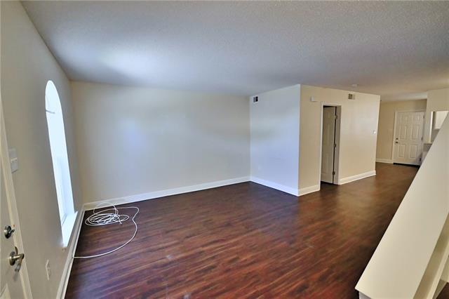 Foto del edificio - 116 Woodland Dr