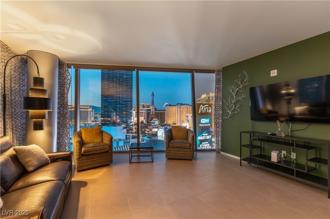Primary Photo - 3722 S Las Vegas Blvd