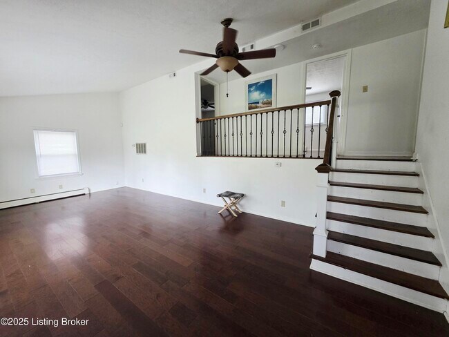 Foto del edificio - 6809 Shareith Dr