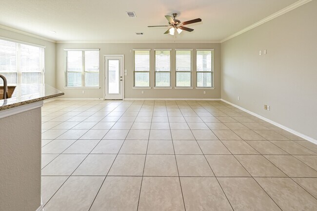 Foto del edificio - 4306 Apple Ln