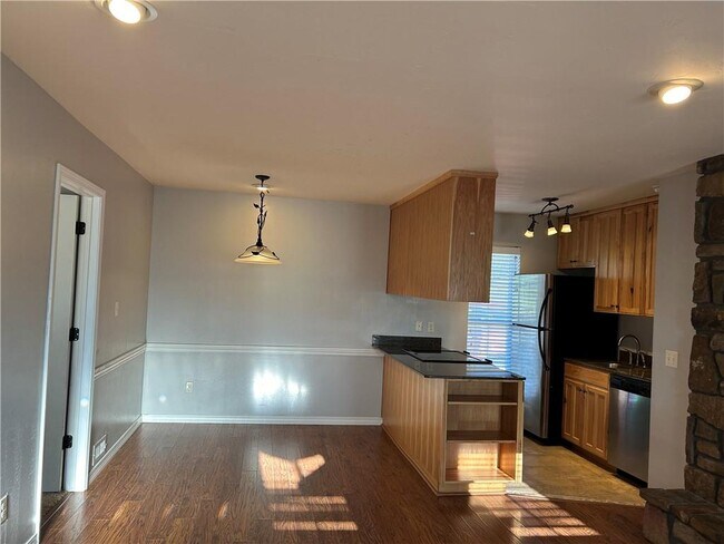 Foto del edificio - 13803 Turnberry Ln