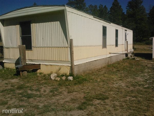 Building Photo - 1 Horseshoe Loop