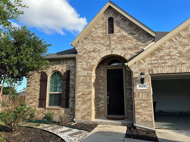 Building Photo - 1429 Freesia Dr