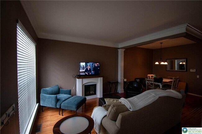 Foto del edificio - 5266 Chandler Way