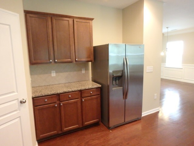 Building Photo - 3636 Althorp Drive