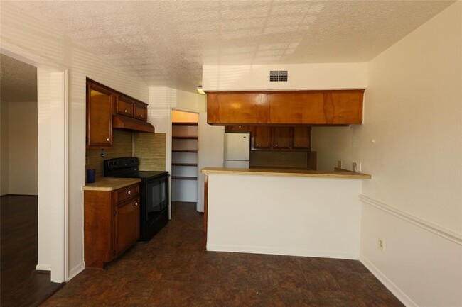 Foto del edificio - 11507 Meadow Ln