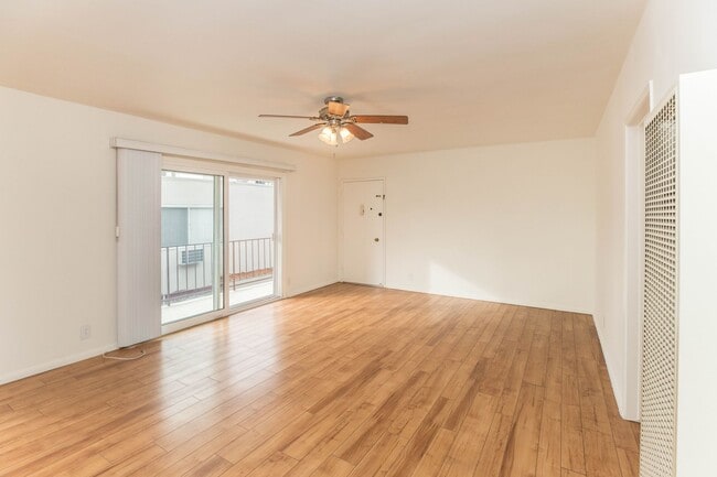 Building Photo - 1336 Centinela Ave