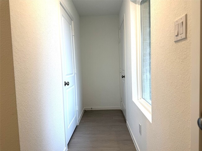 Foto del edificio - 1511 Crowson Rdg