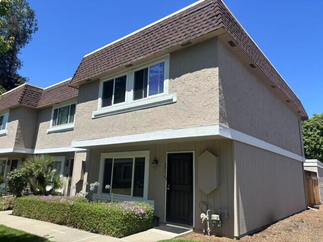 Foto del edificio - 2844 Parkrow Ln