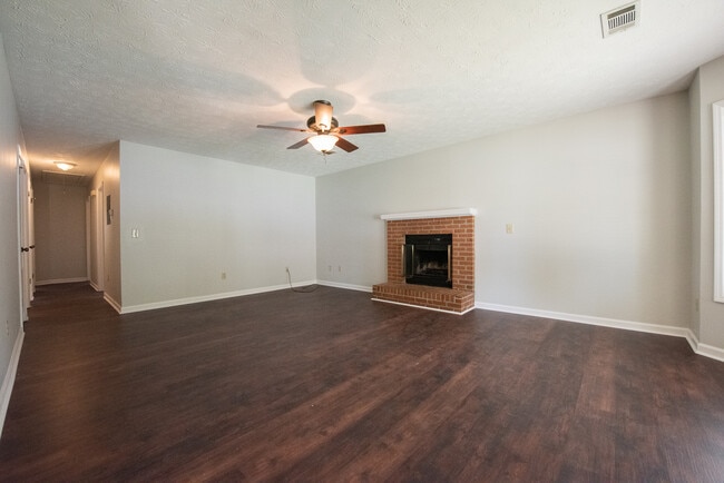 Photo - 846 Choctaw Ave Townhome