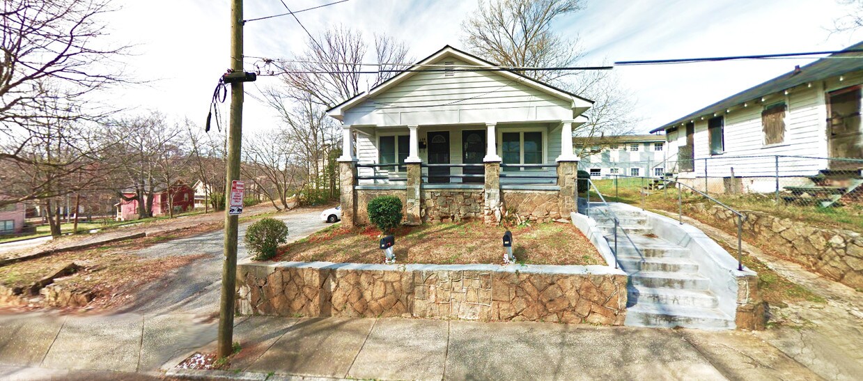 Primary Photo - 156 Electric Ave NW
