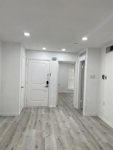 Foto del edificio - 5829 Copperwood Ln