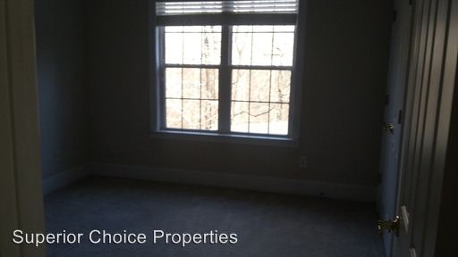 Building Photo - 5516 Crown Hill Dr