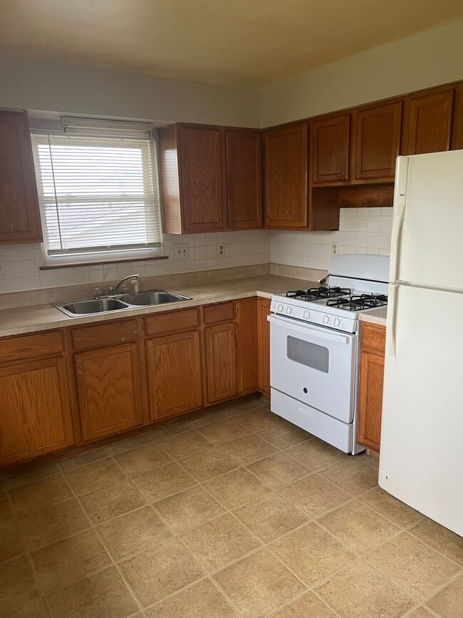 Building Photo - 2505 Quail