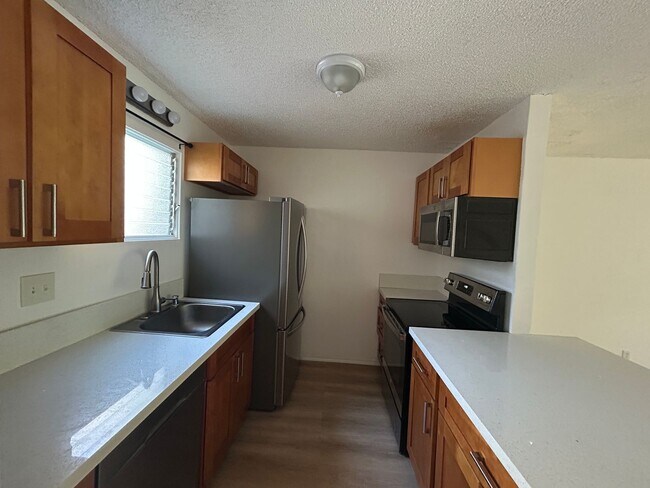 Building Photo - Aiea Gem - This won't last long on the market!