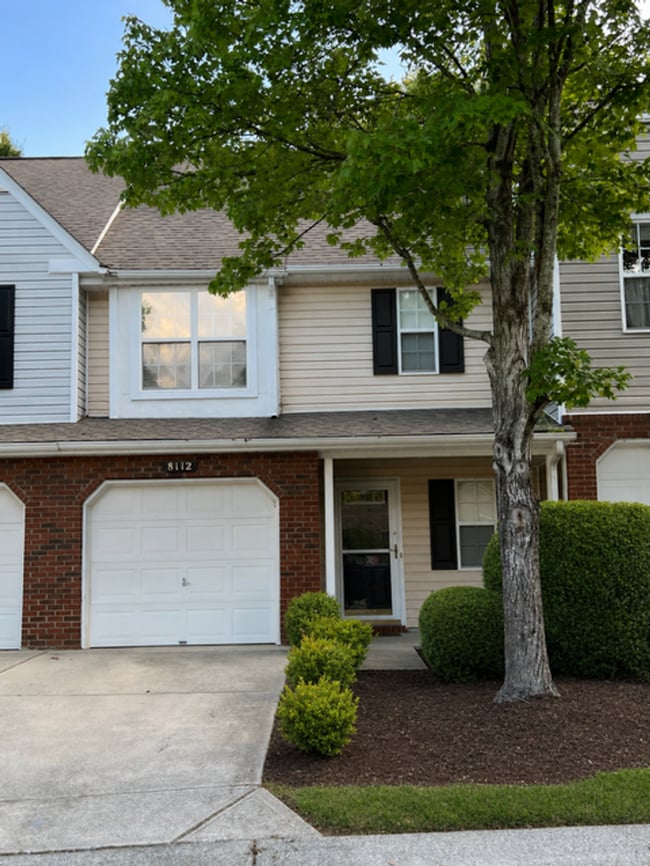 Building Photo - 8112 Christmas Ct