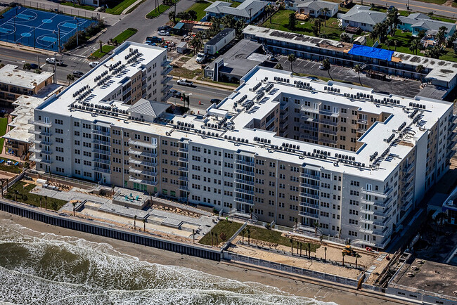 Sky-high Perspectives - Triton Cay - Daytona