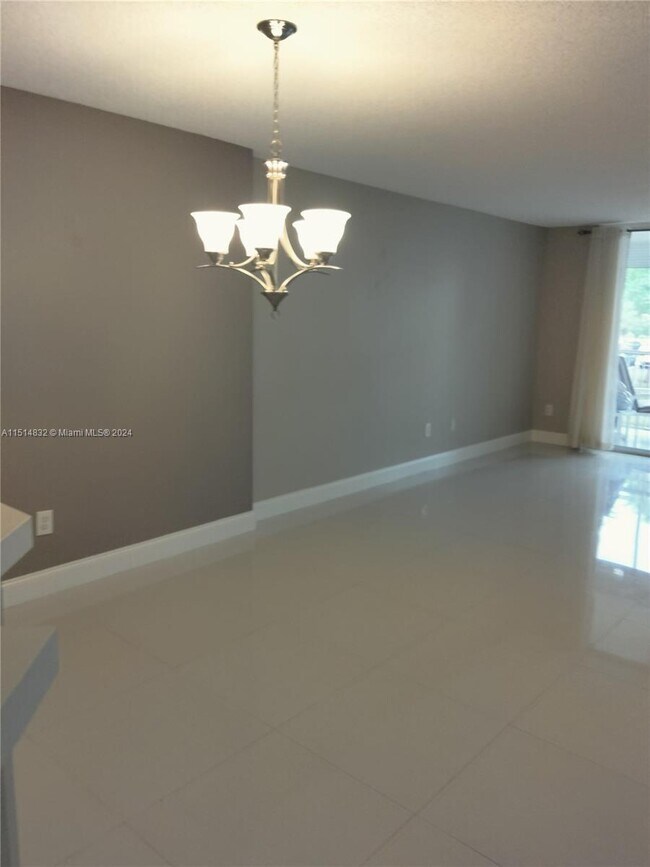 Building Photo - 7426 Trent Dr