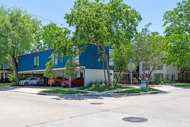 Building Photo - 501 Branard St
