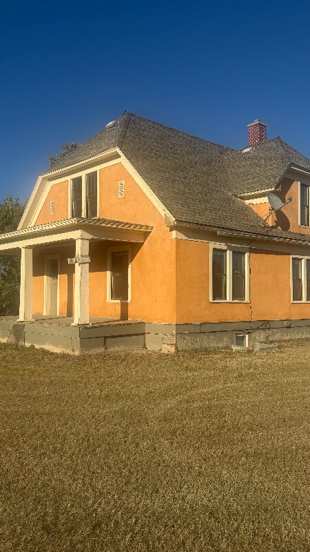 Foto del edificio - 5921 Road 1011 Rd